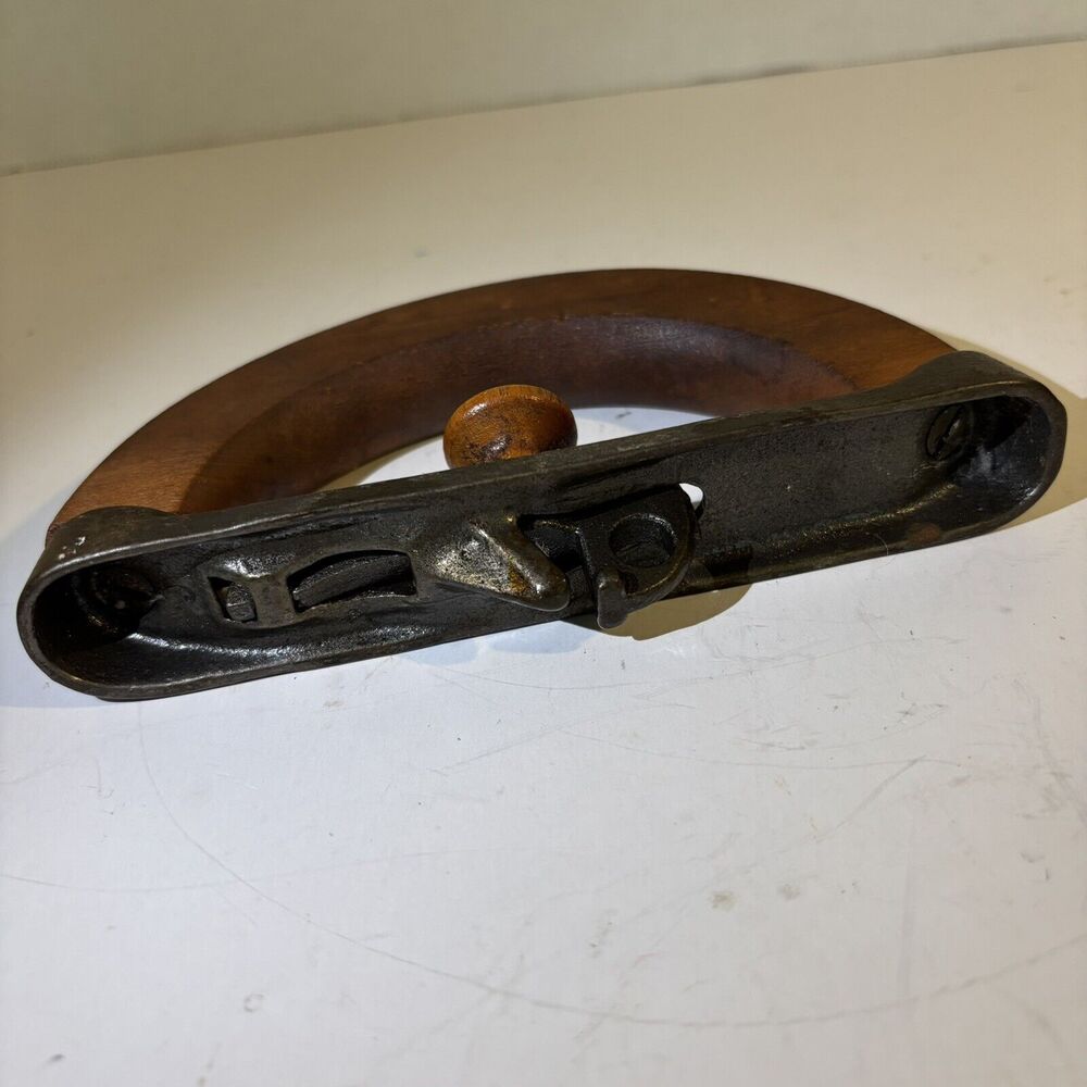 Colebrookdale Iron Co. Antique Sad Iron Vintage Clothes Detachable Handle Type C - Picture 8 of 12